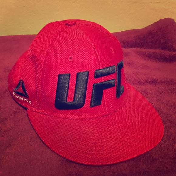 ufc fitted hats